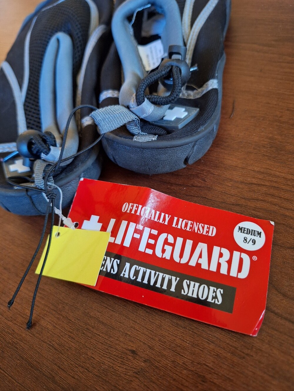 NWT Official Lifeguard Men's Activity Water Shoes – Black/Gray Size Medium (8-9) - Picture 4 of 4